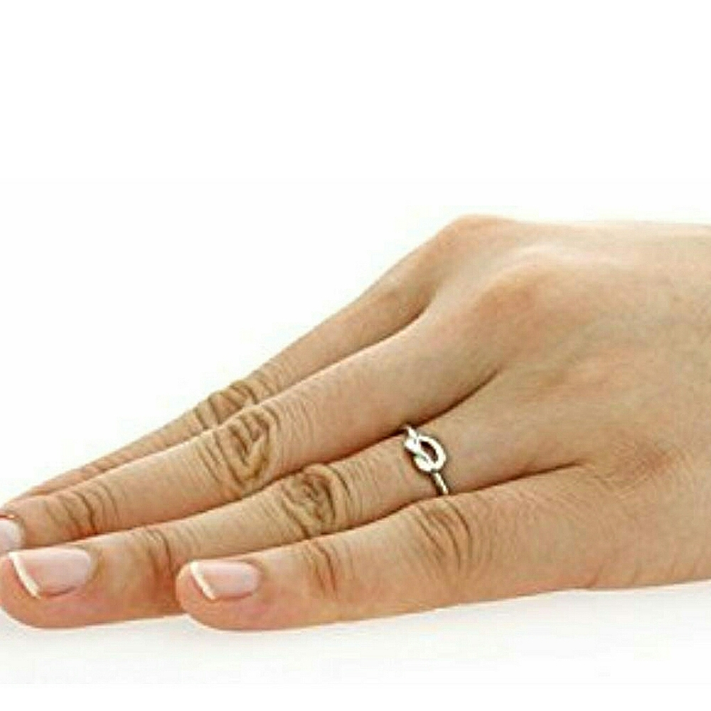 Stainless Steel Love Knot Ring - Gold or Silver - Picture 7 of 8